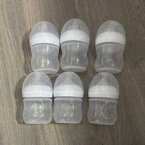 Set of 6 Clear Baby Bottles avant